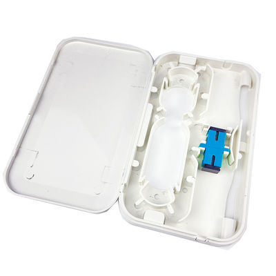 FTTH ネットワーク アプリケーション 白い室内用 プラスチック ファイバー オプティック フェイスプレート ソケット パネル