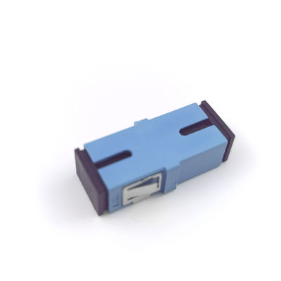 1 ポート PBT 素材 耳のない防塵 シンプレックス カップラー SC UPC 付き 光ファイバー アダプター