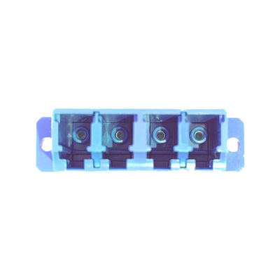 Eared Square の PBT LC/UPC 光ファイバー アダプタ で ネットワーク 性能 を 向上 さ せる
