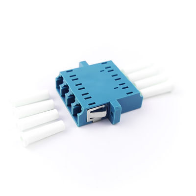 Eared Square の PBT LC/UPC 光ファイバー アダプタ で ネットワーク 性能 を 向上 さ せる