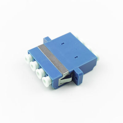 Eared Square の PBT LC/UPC 光ファイバー アダプタ で ネットワーク 性能 を 向上 さ せる
