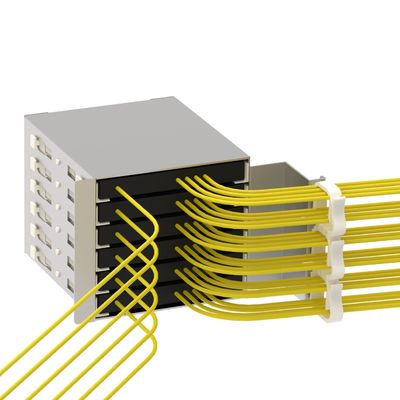 FTTX SMC 光ファイバー配送キャビネット 576 顧客要求のためのコア