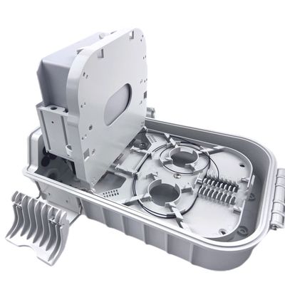16 ポート FTTH 光ファイバーターミナルボックス IP65 壁ポールマウント FTTxのための屋外箱