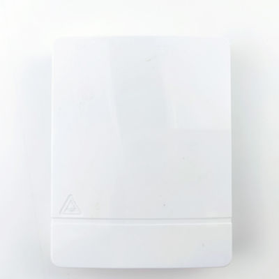 5 -Made LC APC FTTH ネットワーク内用のプラスチックファイバーオプティック フェイスプレートソケットパネル