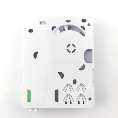 5 -Made LC APC FTTH ネットワーク内用のプラスチックファイバーオプティック フェイスプレートソケットパネル