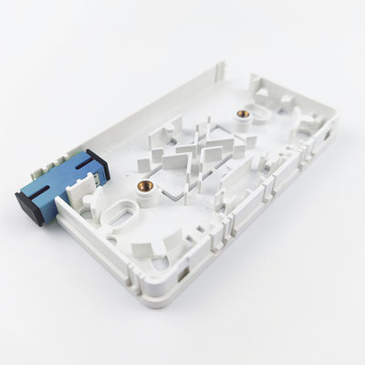 SC UPC 2コア室内FTTHネットワークケーブルのためのプラスチック光ファイバーフェイスプレートソケットパネル