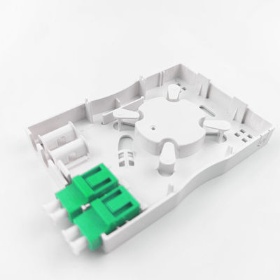 灰色 LC APC プラスチック光ファイバー フェイスプレートソケット パネル 2 室内ネットワークのためのコア