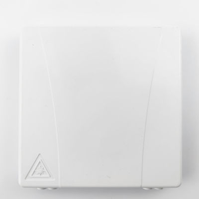 2コア LC APC FTTH ネットワーク内用のプラスチック・フェイスプレート光ファイバーソケットパネル