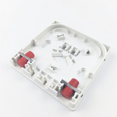 114*85*21mm FC/UPC 室内ネットワークFTTH用のプラスチック光ファイバーフェイスプレートソケットパネル