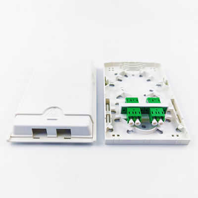 132*83*25 ABS PC 2コア LC APC 光ファイバー フォースプレートソケットパネル オプティック機器