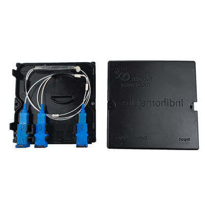 黒いプラスチック光ファイバースプリッタ フェイスプレートソケット パネル FTTH 2コア SC UPC PC