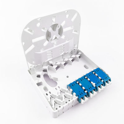 102*81*30mm LC/UPC 室内FTTHネットワーク用 プラスチック光ファイバー フェイスプレートソケットパネル